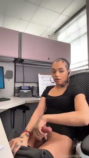 Ebony teen office mast and 2 cumshots — Cumshot